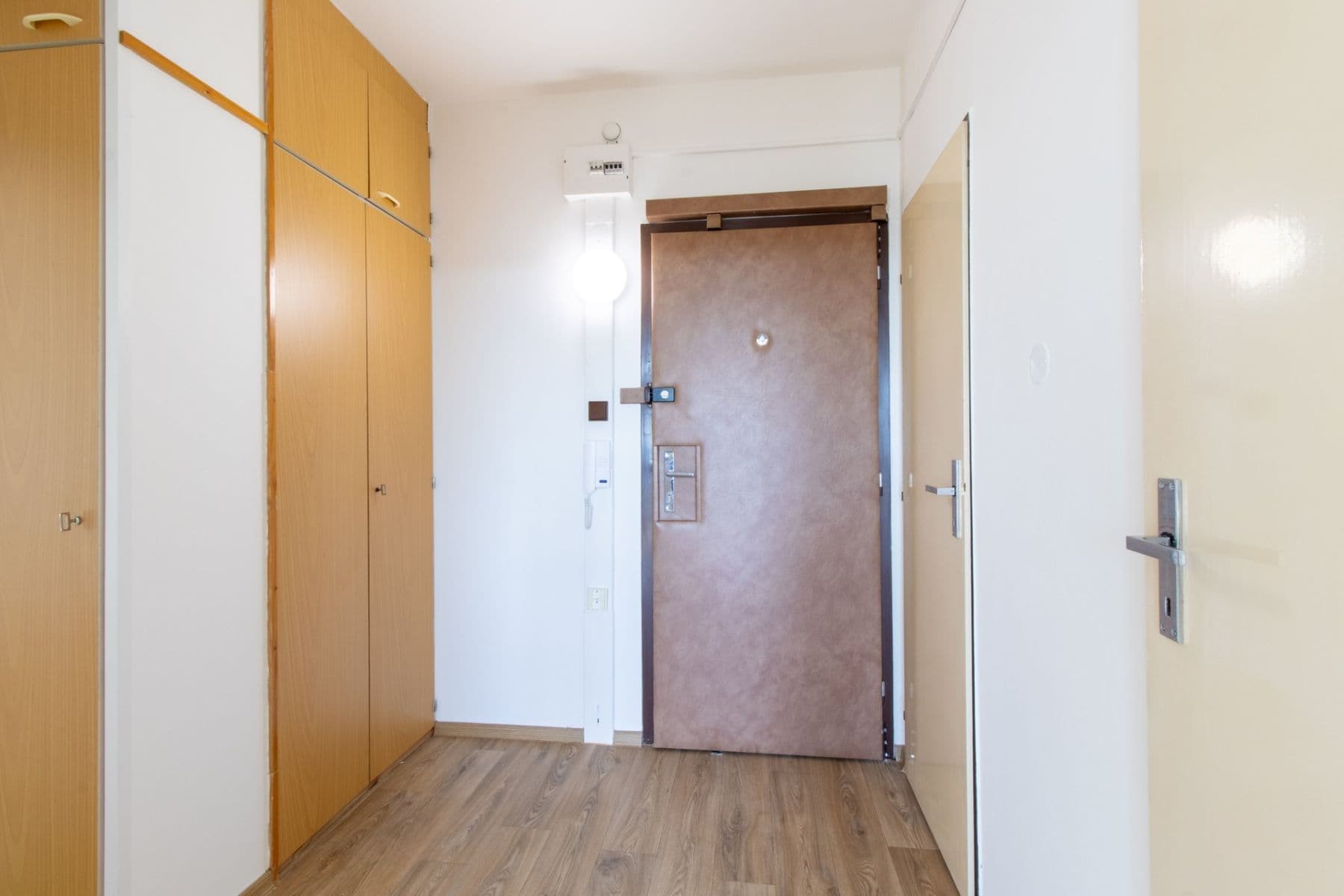 Pronájem bytu 2+kk 45 m², Generála Janouška, Praha, Praha Pronájem bytu 2+kk 45 m², Generála Janouška, Praha, Praha