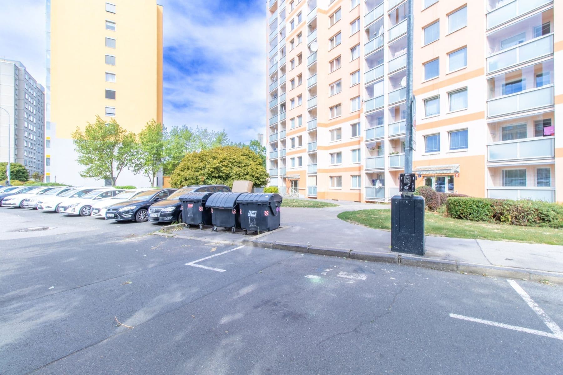 Pronájem bytu 2+kk 45 m², Generála Janouška, Praha, Praha Pronájem bytu 2+kk 45 m², Generála Janouška, Praha, Praha