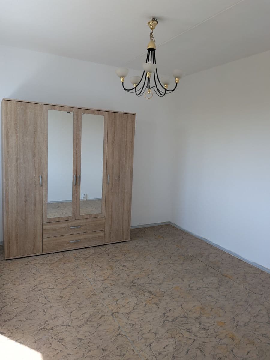 Pronájem bytu 3+1 77 m², Krašovská, Plzeň, Plzeňský kraj Pronájem bytu 3+1 77 m², Krašovská, Plzeň, Plzeňský kraj