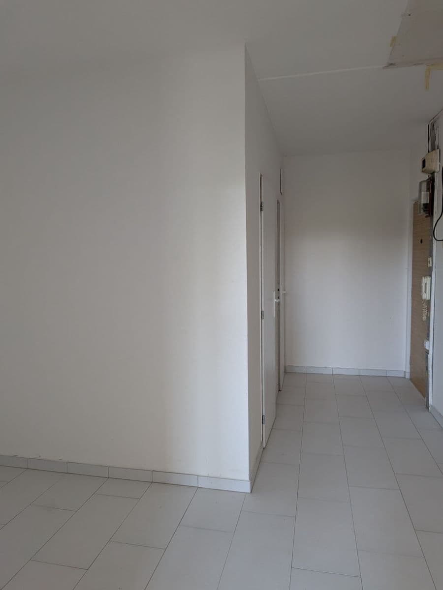 Pronájem bytu 3+1 77 m², Krašovská, Plzeň, Plzeňský kraj Pronájem bytu 3+1 77 m², Krašovská, Plzeň, Plzeňský kraj
