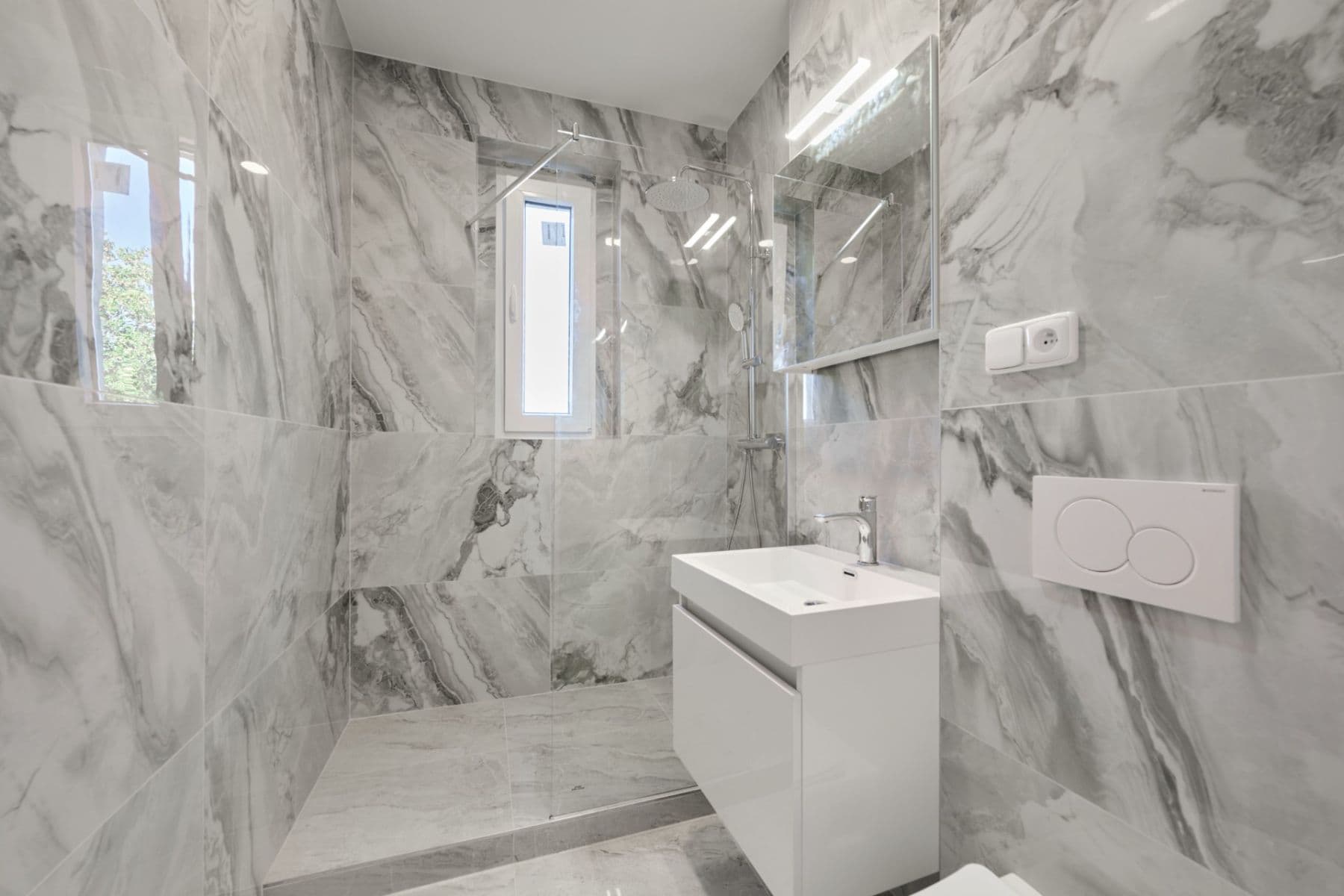 Pronájem bytu 1+kk 30 m², Viklefova, Praha, Praha Pronájem bytu 1+kk 30 m², Viklefova, Praha, Praha