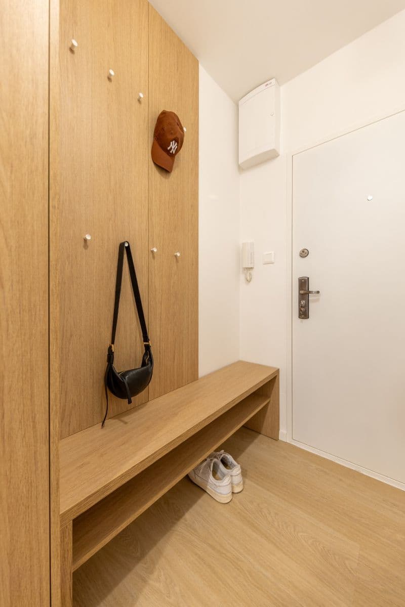 Prodej bytu 2+1 53 m², Ožvoldíkova, Dúbravka, Bratislavský kraj Prodej bytu 2+1 53 m², Ožvoldíkova, Dúbravka, Bratislavský kraj