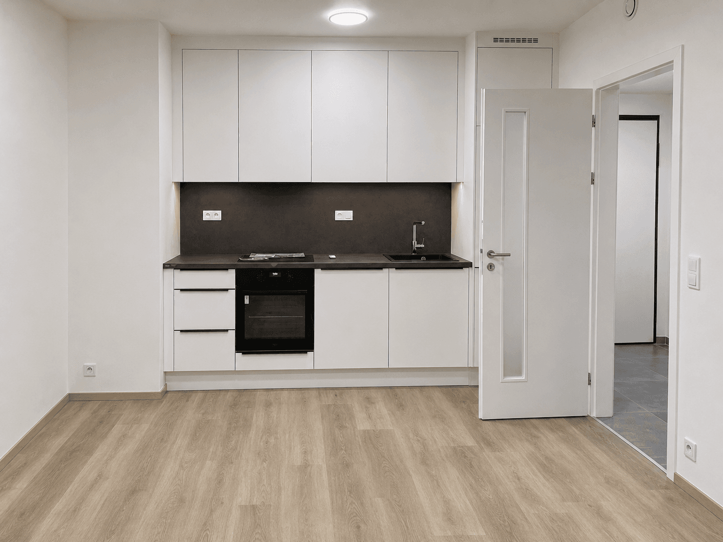 Pronájem bytu 2+kk 45 m², Hodkovická, Praha, Praha Pronájem bytu 2+kk 45 m², Hodkovická, Praha, Praha