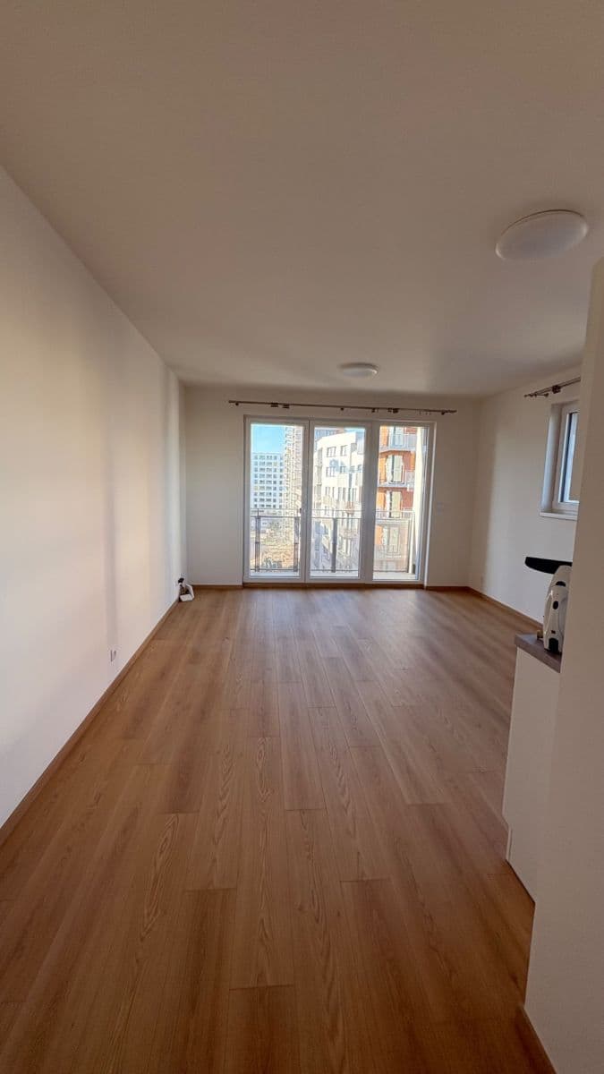 Pronájem bytu 1+kk 32 m², Poděbradská, Praha, Praha Pronájem bytu 1+kk 32 m², Poděbradská, Praha, Praha