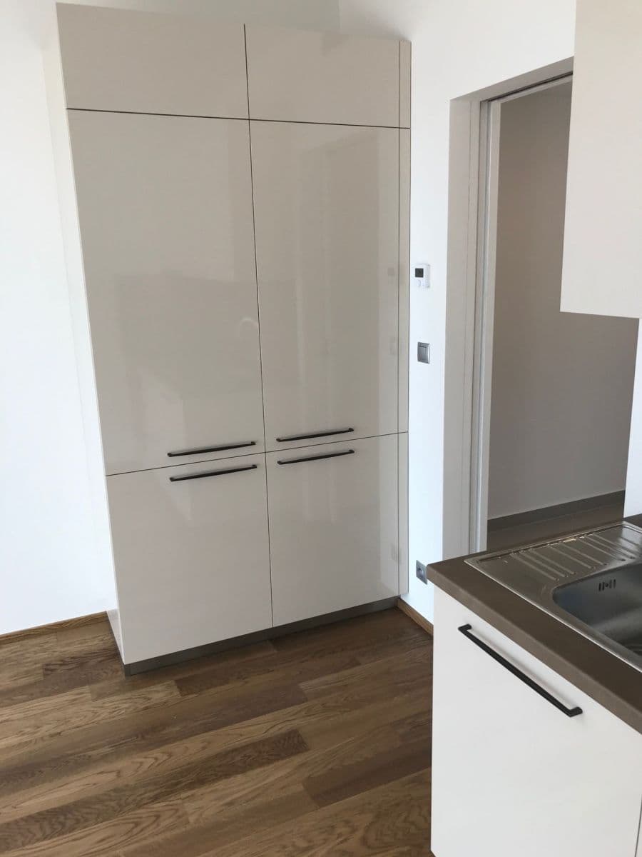 Prodej bytu 2+kk 34 m², Kurta Konráda, Praha, Praha Prodej bytu 2+kk 34 m², Kurta Konráda, Praha, Praha