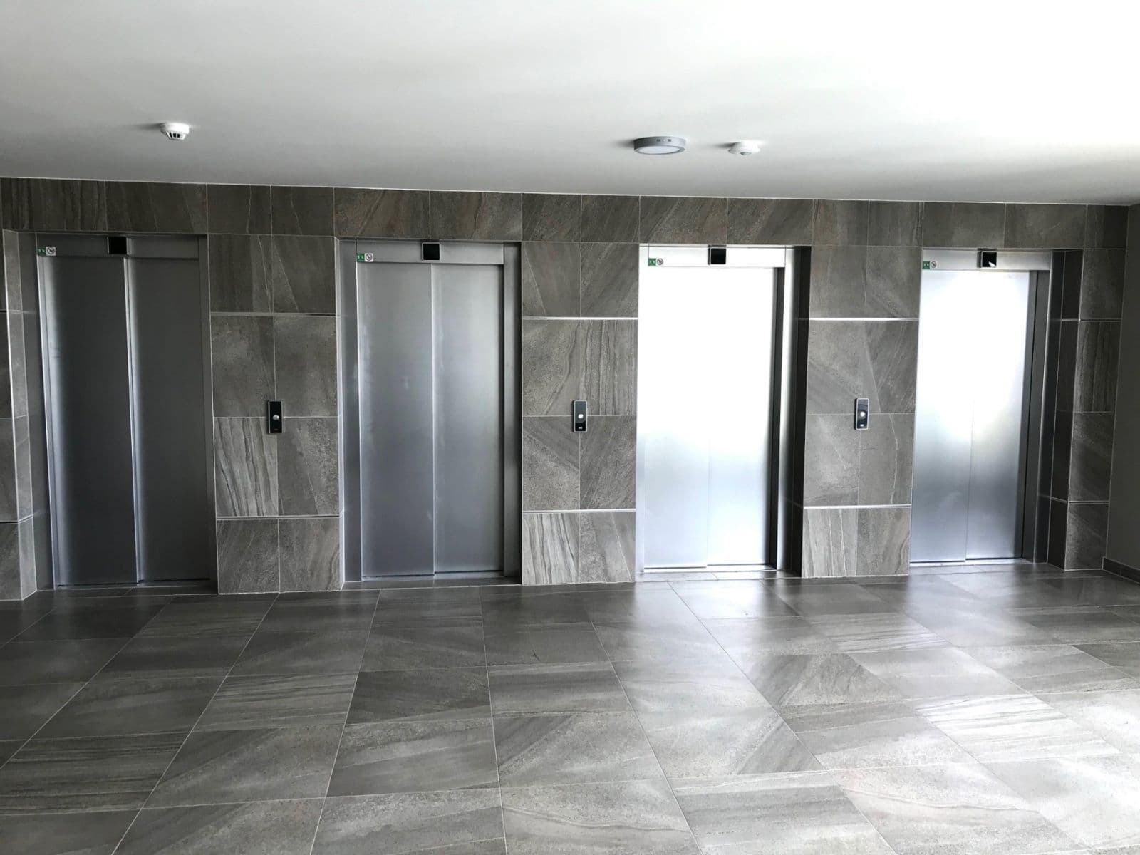 Prodej bytu 2+kk 34 m², Kurta Konráda, Praha, Praha Prodej bytu 2+kk 34 m², Kurta Konráda, Praha, Praha