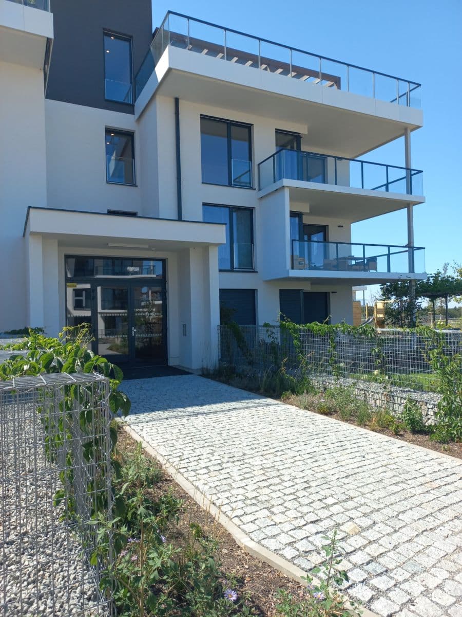 Pronájem bytu 2+kk 64 m², Za Pískovnou, Praha, Praha Pronájem bytu 2+kk 64 m², Za Pískovnou, Praha, Praha