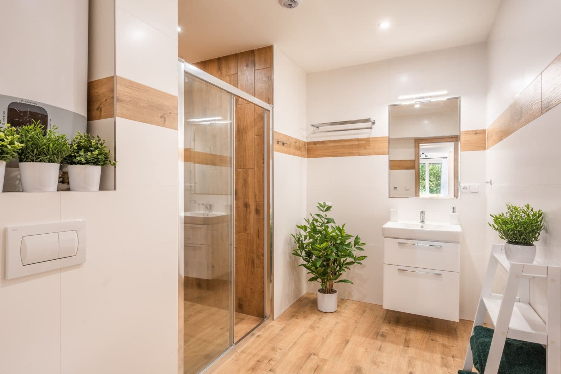 Prodej bytu 1+kk 39 m², Pod Borným, Doksy, Liberecký kraj Prodej bytu 1+kk 39 m², Pod Borným, Doksy, Liberecký kraj