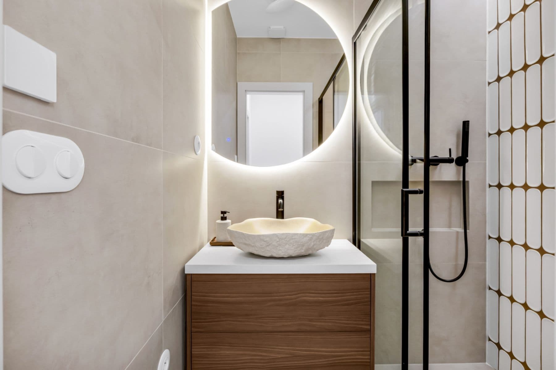 Prodej bytu 1+kk 29 m², Kolbenova, Praha, Praha Prodej bytu 1+kk 29 m², Kolbenova, Praha, Praha