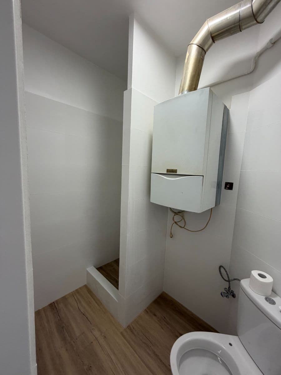 Pronájem bytu 1+1 45 m², Na Dědince, Praha, Praha Pronájem bytu 1+1 45 m², Na Dědince, Praha, Praha