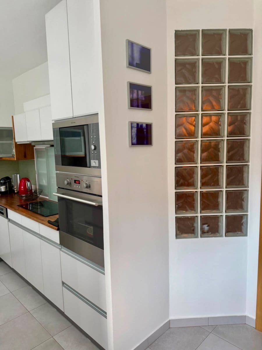Prodej bytu 3+1 76 m², Podvinný mlýn, Praha, Praha Prodej bytu 3+1 76 m², Podvinný mlýn, Praha, Praha