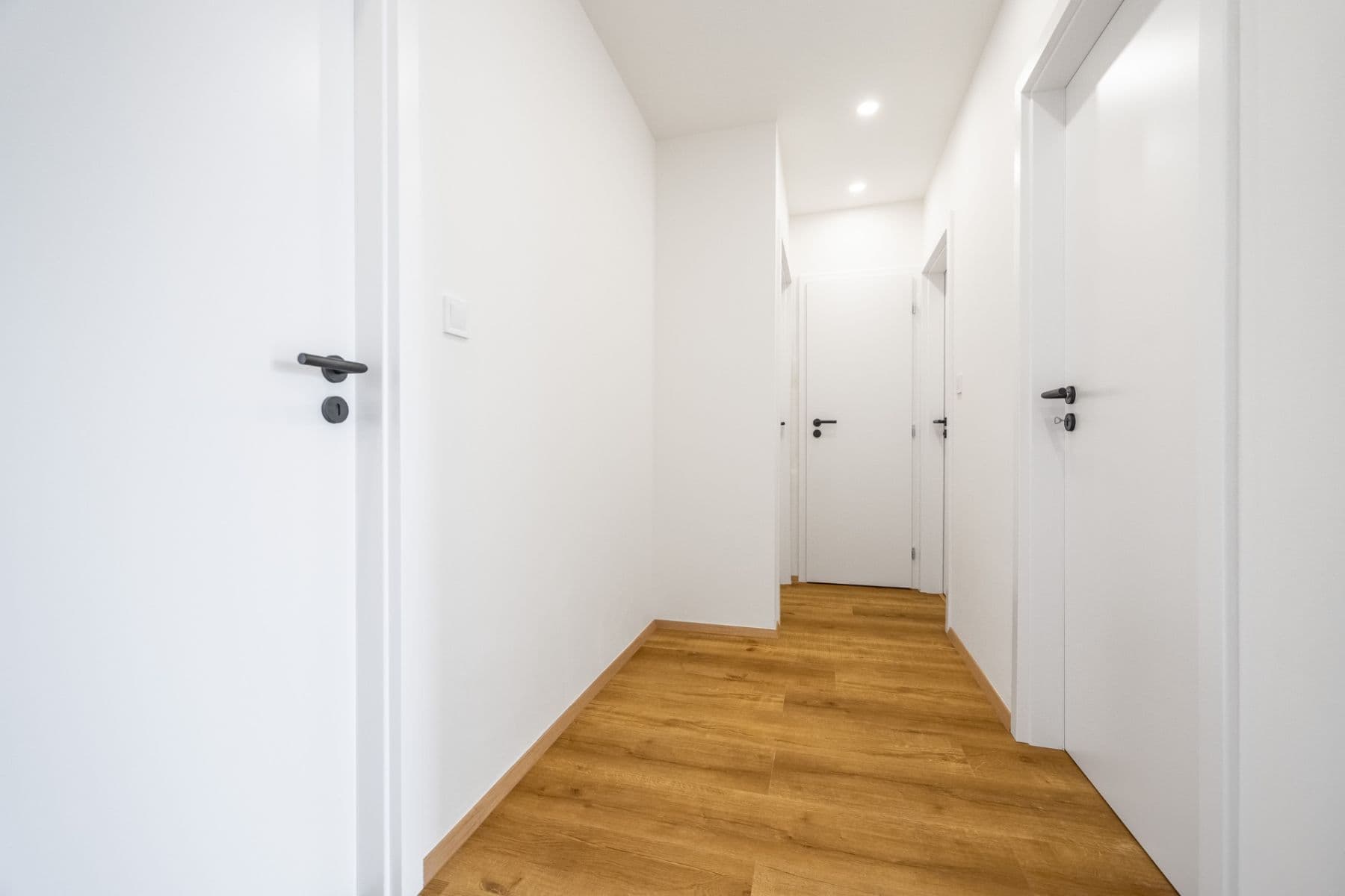 Prodej bytu 3+kk 71 m², Murgašova, Praha, Praha Prodej bytu 3+kk 71 m², Murgašova, Praha, Praha