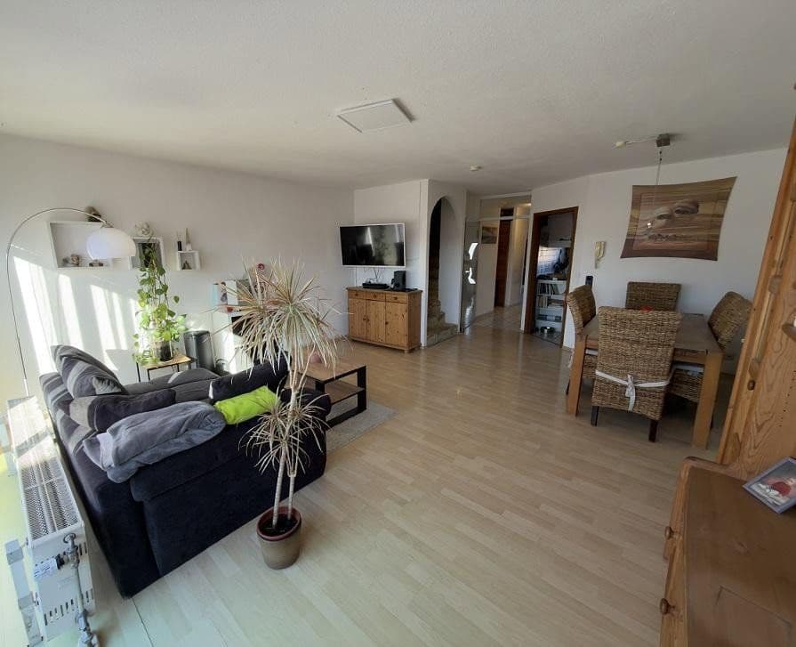 Prodej domu 131 m², pozemek 137 m², Holzgerlingen, Bádensko-Württembersko Prodej domu 131 m², pozemek 137 m², Holzgerlingen, Bádensko-Württembersko