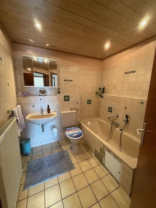 Prodej domu 131 m², pozemek 137 m², Holzgerlingen, Bádensko-Württembersko Prodej domu 131 m², pozemek 137 m², Holzgerlingen, Bádensko-Württembersko