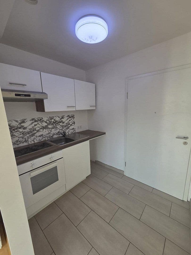 Prodej bytu 1+1 36 m², Etschbergerweg 49, Kusel, Porýní-Falc Prodej bytu 1+1 36 m², Etschbergerweg 49, Kusel, Porýní-Falc