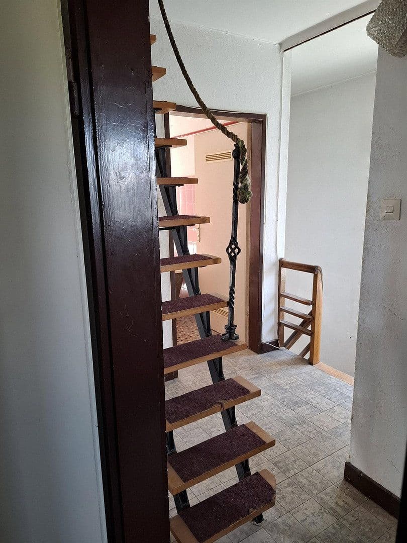 Prodej domu 170 m², pozemek 564 m², Eppelheim, Bádensko-Württembersko Prodej domu 170 m², pozemek 564 m², Eppelheim, Bádensko-Württembersko