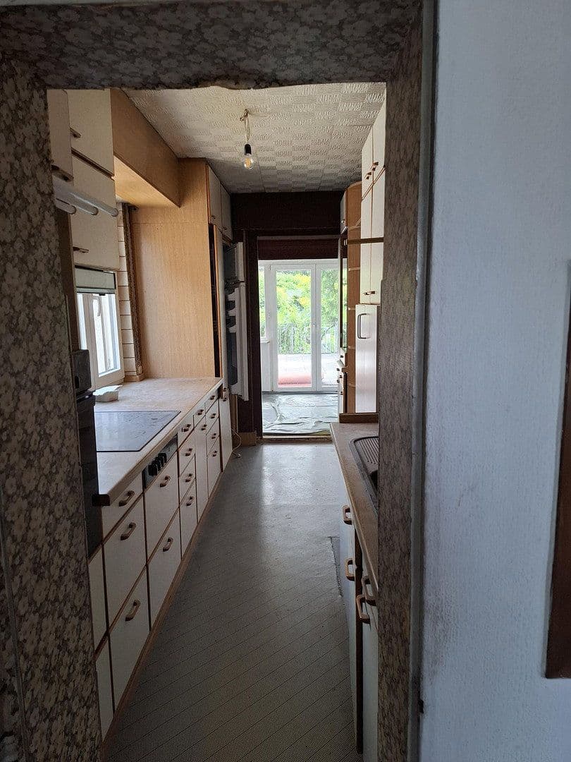 Prodej domu 170 m², pozemek 564 m², Eppelheim, Bádensko-Württembersko Prodej domu 170 m², pozemek 564 m², Eppelheim, Bádensko-Württembersko