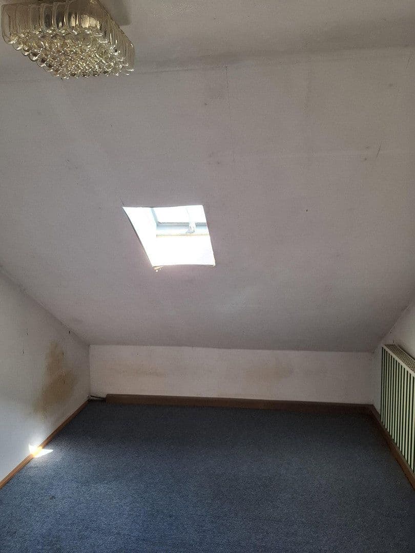 Prodej domu 170 m², pozemek 564 m², Eppelheim, Bádensko-Württembersko Prodej domu 170 m², pozemek 564 m², Eppelheim, Bádensko-Württembersko