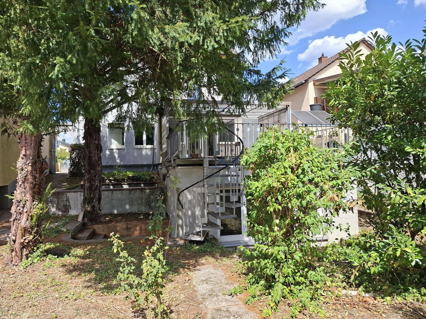 Prodej domu 170 m², pozemek 564 m², Eppelheim, Bádensko-Württembersko Prodej domu 170 m², pozemek 564 m², Eppelheim, Bádensko-Württembersko