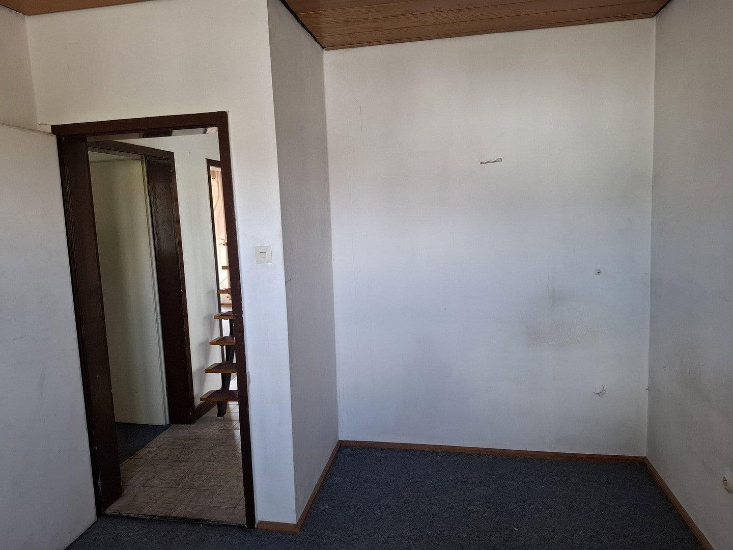 Prodej domu 170 m², pozemek 564 m², Eppelheim, Bádensko-Württembersko Prodej domu 170 m², pozemek 564 m², Eppelheim, Bádensko-Württembersko