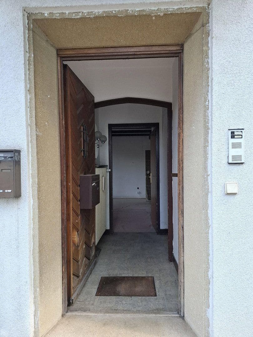 Prodej domu 170 m², pozemek 564 m², Eppelheim, Bádensko-Württembersko Prodej domu 170 m², pozemek 564 m², Eppelheim, Bádensko-Württembersko