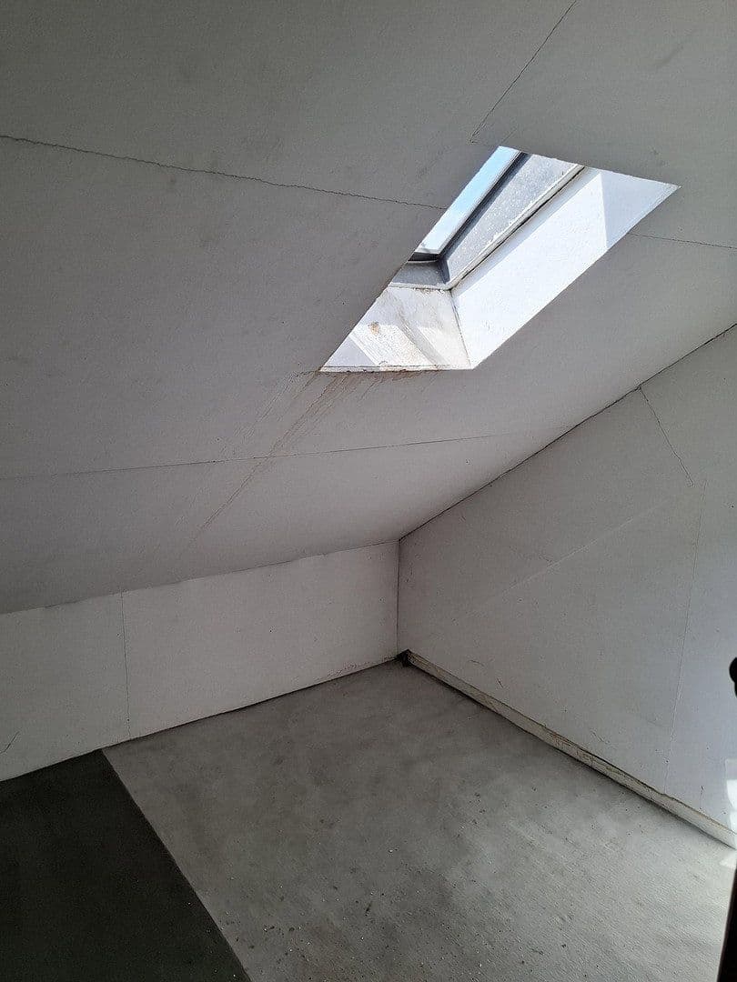 Prodej domu 170 m², pozemek 564 m², Eppelheim, Bádensko-Württembersko Prodej domu 170 m², pozemek 564 m², Eppelheim, Bádensko-Württembersko