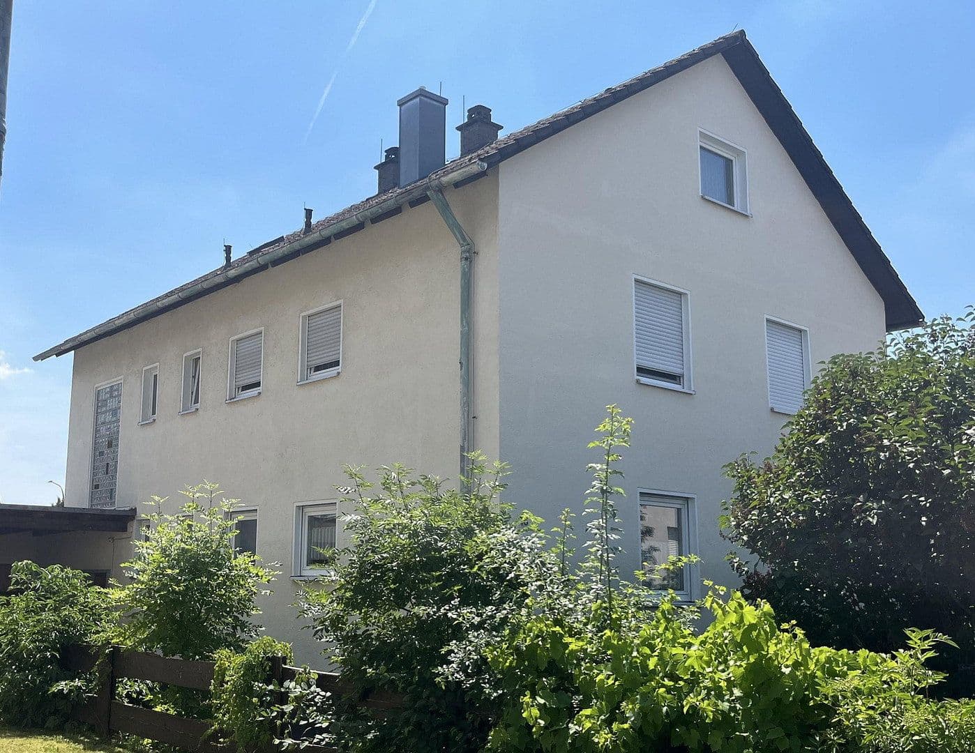 Prodej domu 161 m², pozemek 562 m², Weiden, Bavorsko Prodej domu 161 m², pozemek 562 m², Weiden, Bavorsko