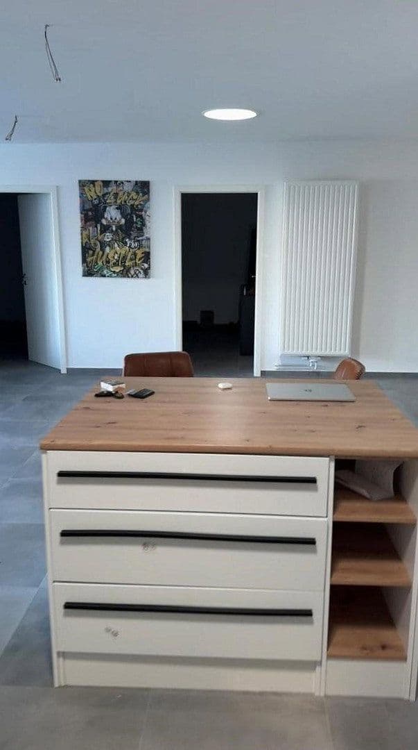 Pronájem bytu 3+1 136 m², Maubisstraße 26, Kaarst, Severní Porýní-Vestfálsko Pronájem bytu 3+1 136 m², Maubisstraße 26, Kaarst, Severní Porýní-Vestfálsko