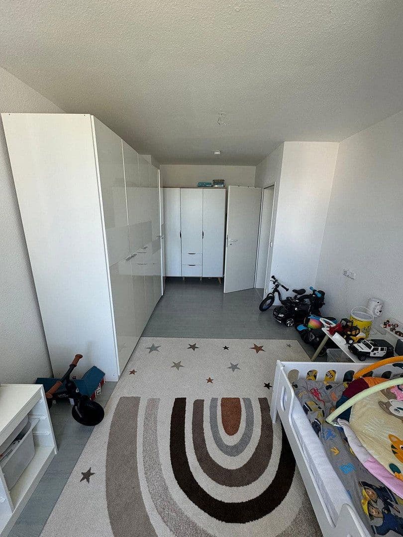 Pronájem bytu 3+kk 87 m², Berliner Straße 55, Niederkassel, Severní Porýní-Vestfálsko Pronájem bytu 3+kk 87 m², Berliner Straße 55, Niederkassel, Severní Porýní-Vestfálsko