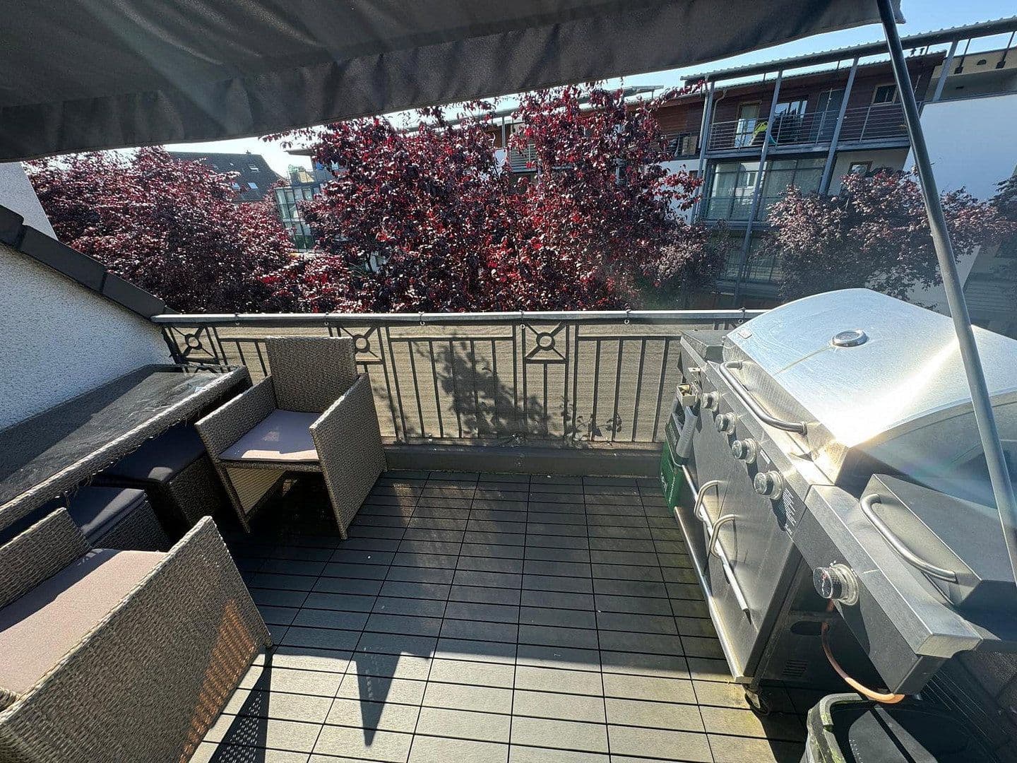Pronájem bytu 3+kk 87 m², Berliner Straße 55, Niederkassel, Severní Porýní-Vestfálsko Pronájem bytu 3+kk 87 m², Berliner Straße 55, Niederkassel, Severní Porýní-Vestfálsko