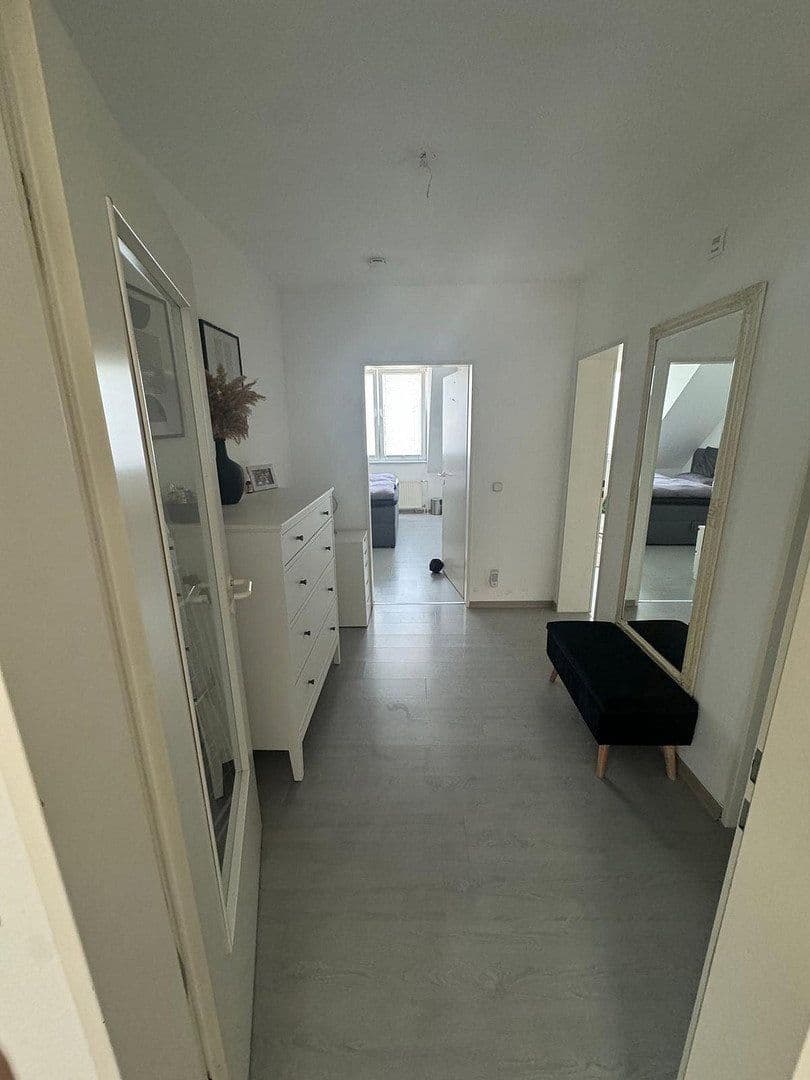 Pronájem bytu 3+kk 87 m², Berliner Straße 55, Niederkassel, Severní Porýní-Vestfálsko Pronájem bytu 3+kk 87 m², Berliner Straße 55, Niederkassel, Severní Porýní-Vestfálsko