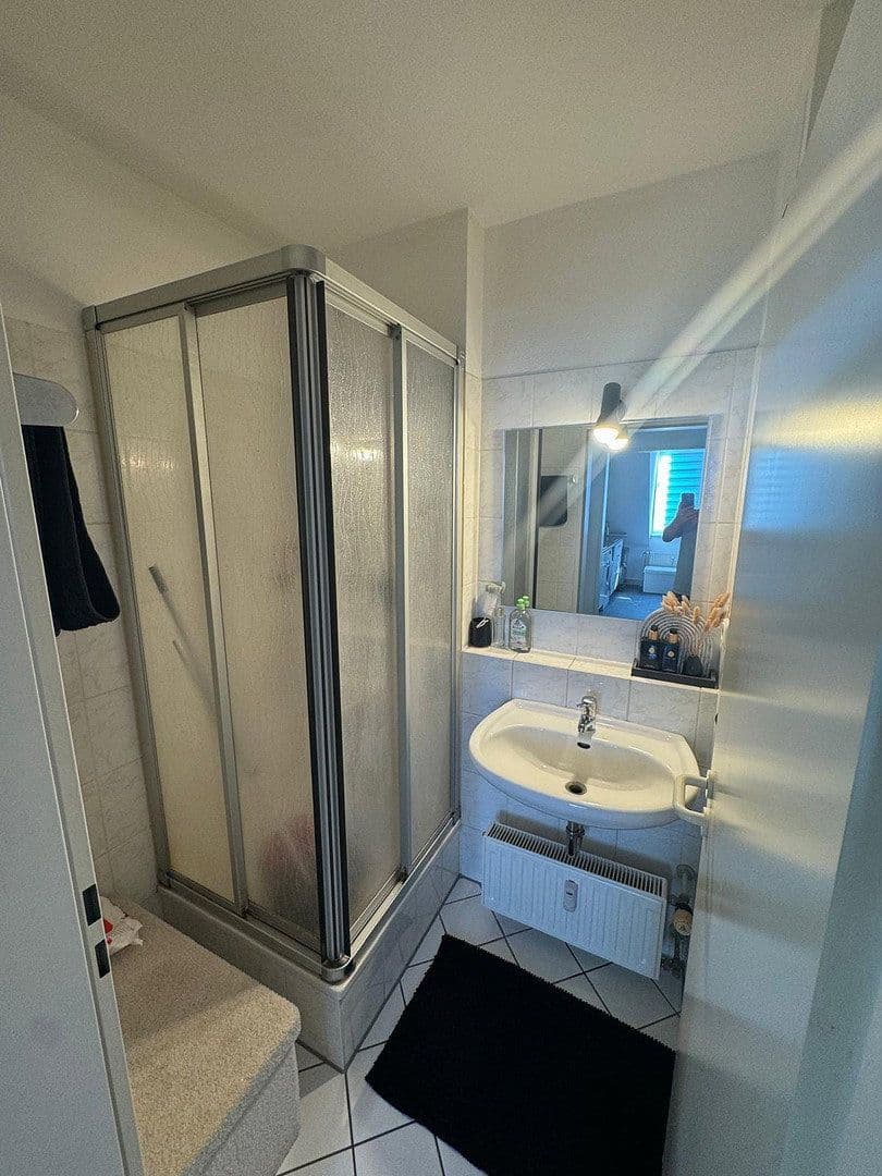 Pronájem bytu 3+kk 87 m², Berliner Straße 55, Niederkassel, Severní Porýní-Vestfálsko Pronájem bytu 3+kk 87 m², Berliner Straße 55, Niederkassel, Severní Porýní-Vestfálsko