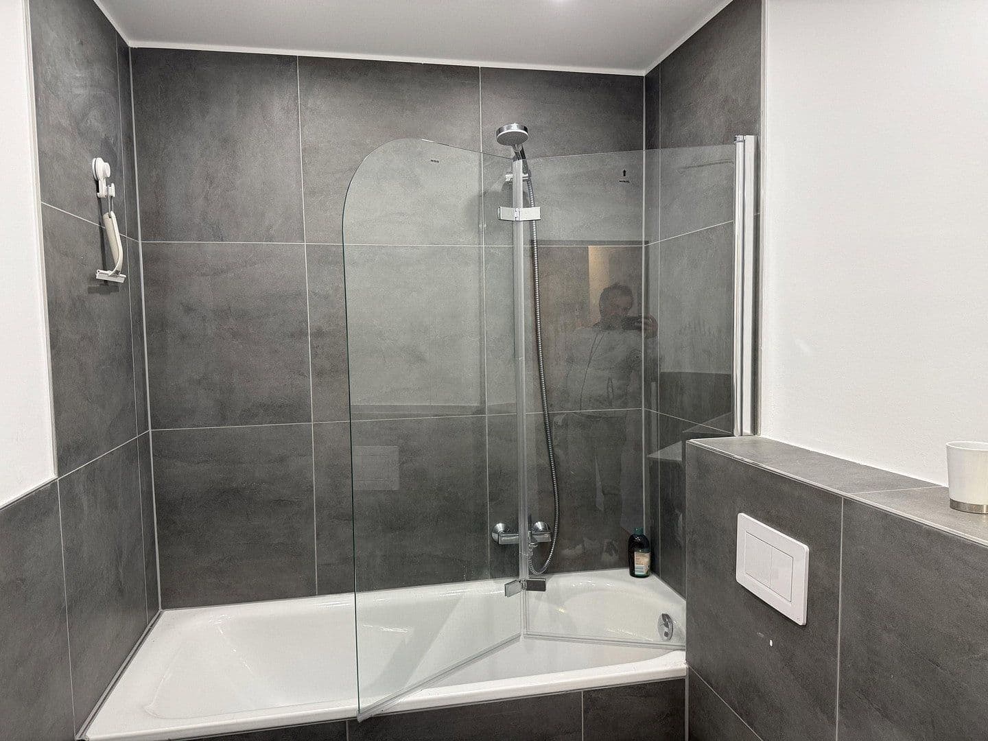 Pronájem bytu 3+1 65 m², Jägerstraße 5, Tönisvorst, Severní Porýní-Vestfálsko Pronájem bytu 3+1 65 m², Jägerstraße 5, Tönisvorst, Severní Porýní-Vestfálsko