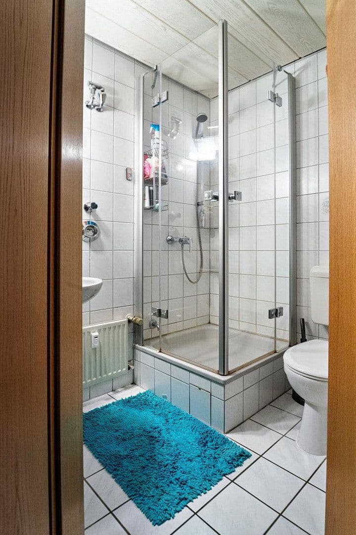 Prodej bytu 3+1 62 m², Essen, Severní Porýní-Vestfálsko Prodej bytu 3+1 62 m², Essen, Severní Porýní-Vestfálsko