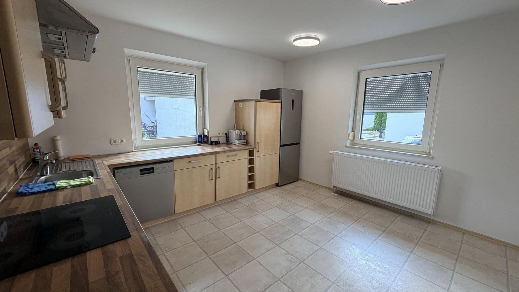 Pronájem bytu 3+1 70 m², Uttenreuth, Bavorsko Pronájem bytu 3+1 70 m², Uttenreuth, Bavorsko