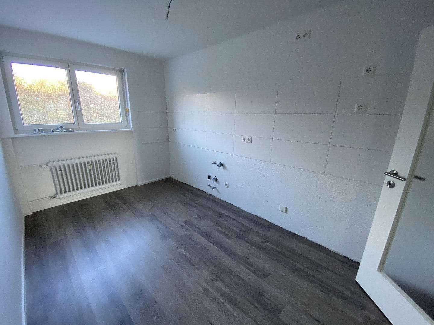 Prodej bytu 4+1 102 m², Leibnizweg 5, Lörrach, Bádensko-Württembersko Prodej bytu 4+1 102 m², Leibnizweg 5, Lörrach, Bádensko-Württembersko