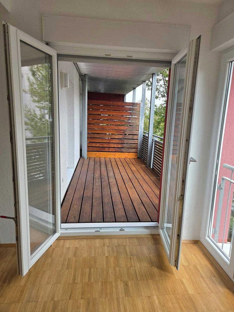 Prodej bytu 2+1 70 m², Julie-Pöhler-Straße 8, Crailsheim, Bádensko-Württembersko Prodej bytu 2+1 70 m², Julie-Pöhler-Straße 8, Crailsheim, Bádensko-Württembersko