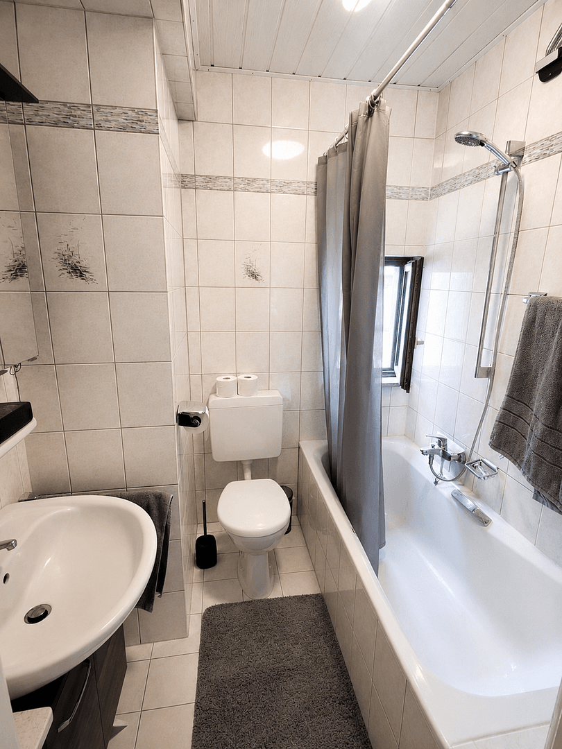 Pronájem bytu 4+1 75 m², Kaufhausgasse 4, Bingen am Rhein, Porýní-Falc Pronájem bytu 4+1 75 m², Kaufhausgasse 4, Bingen am Rhein, Porýní-Falc