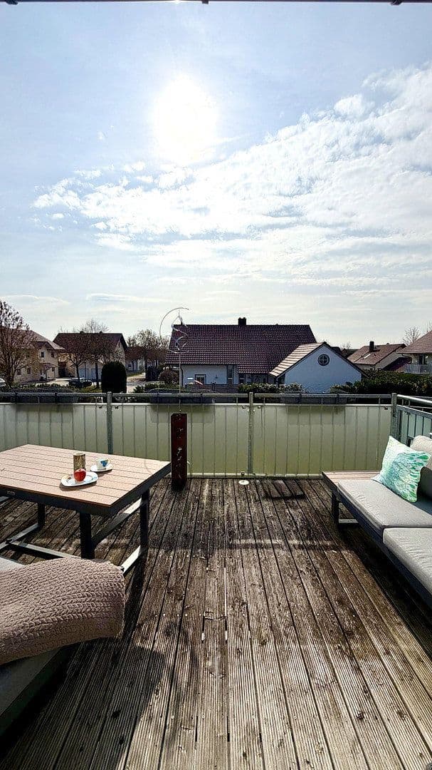 Prodej domu 265 m², pozemek 1.029 m², Osterhofen, Bavorsko Prodej domu 265 m², pozemek 1.029 m², Osterhofen, Bavorsko