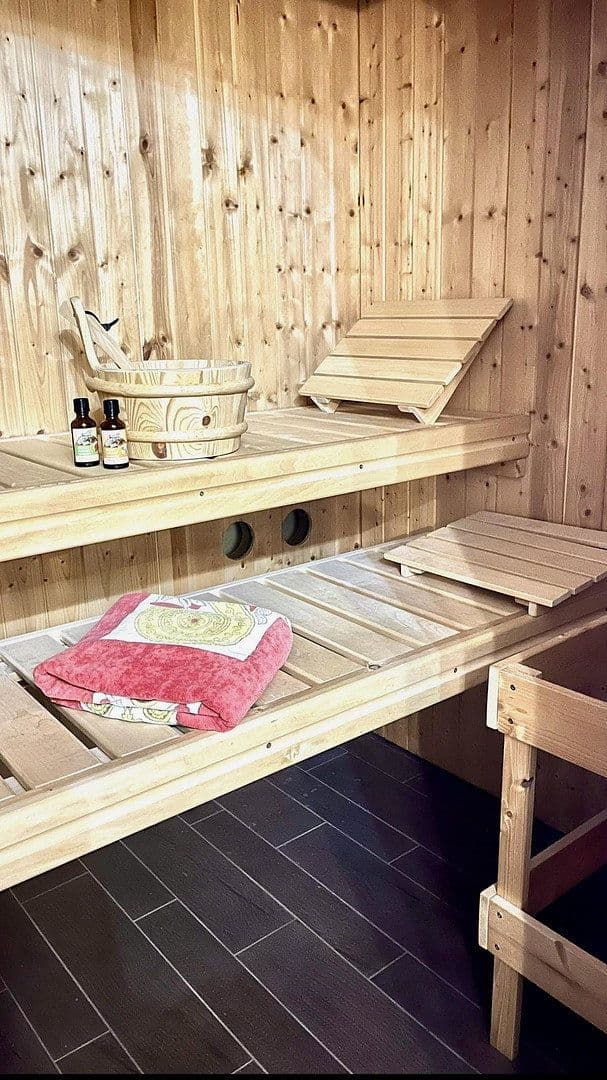 Prodej domu 265 m², pozemek 1.029 m², Osterhofen, Bavorsko Prodej domu 265 m², pozemek 1.029 m², Osterhofen, Bavorsko