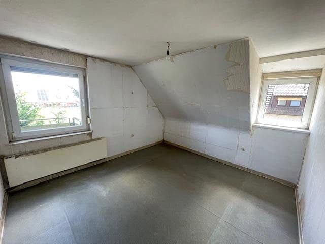 Prodej domu 120 m², pozemek 678 m², Algermissen, Dolní Sasko Prodej domu 120 m², pozemek 678 m², Algermissen, Dolní Sasko