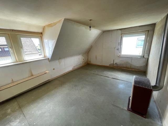 Prodej domu 120 m², pozemek 678 m², Algermissen, Dolní Sasko Prodej domu 120 m², pozemek 678 m², Algermissen, Dolní Sasko