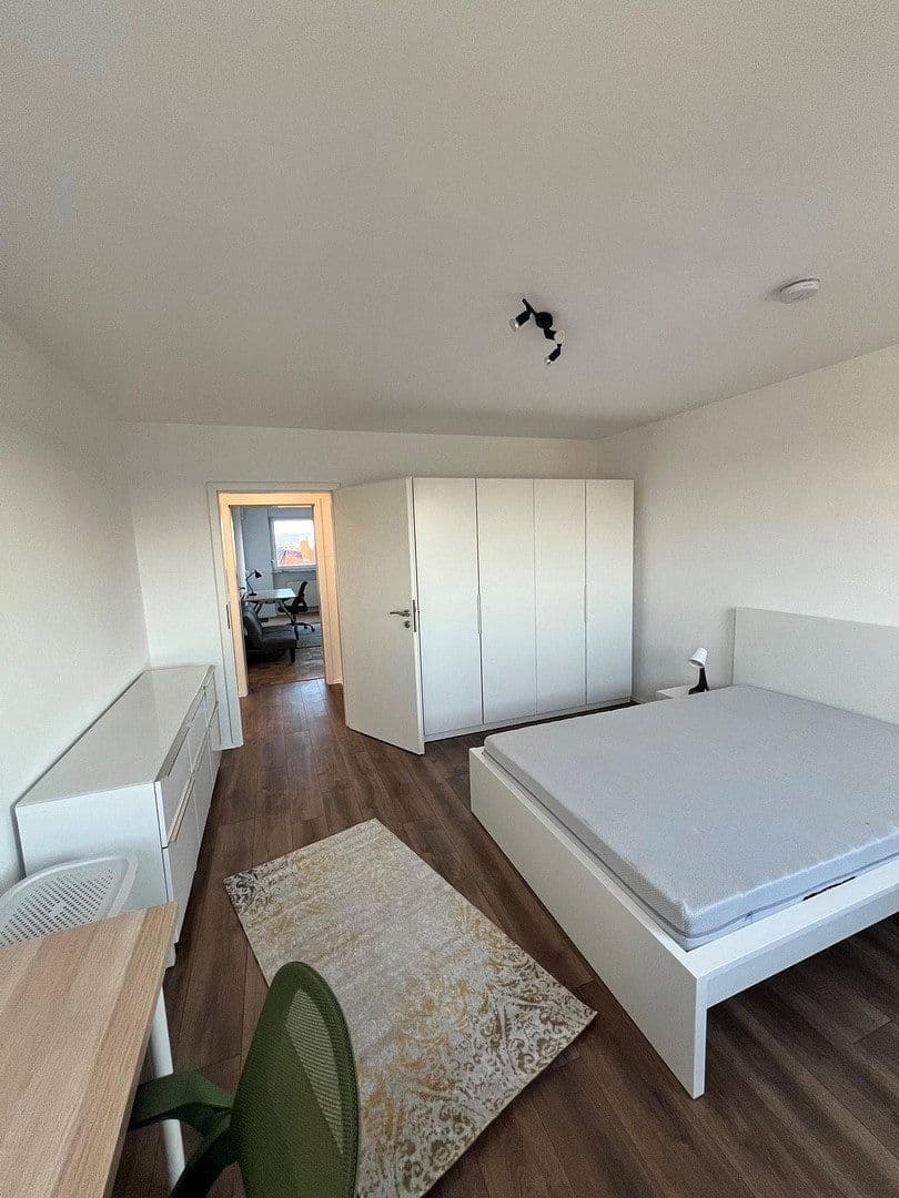Pronájem bytu 3+1 14 m², Gartenstraße 56b, Karlsruhe, Bádensko-Württembersko Pronájem bytu 3+1 14 m², Gartenstraße 56b, Karlsruhe, Bádensko-Württembersko