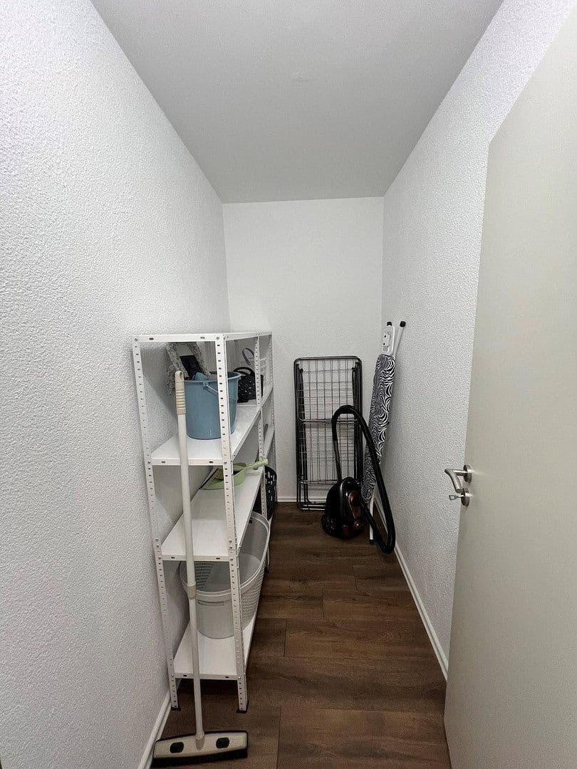Pronájem bytu 3+1 14 m², Gartenstraße 56b, Karlsruhe, Bádensko-Württembersko Pronájem bytu 3+1 14 m², Gartenstraße 56b, Karlsruhe, Bádensko-Württembersko
