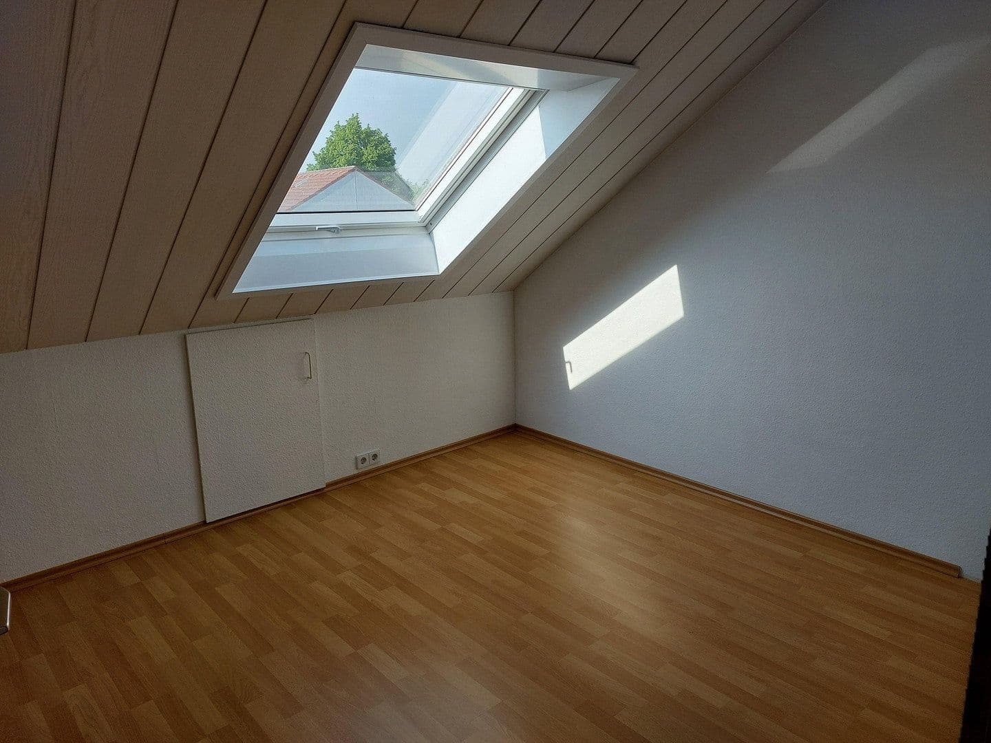Prodej domu 144 m², pozemek 396 m², Unna, Severní Porýní-Vestfálsko Prodej domu 144 m², pozemek 396 m², Unna, Severní Porýní-Vestfálsko