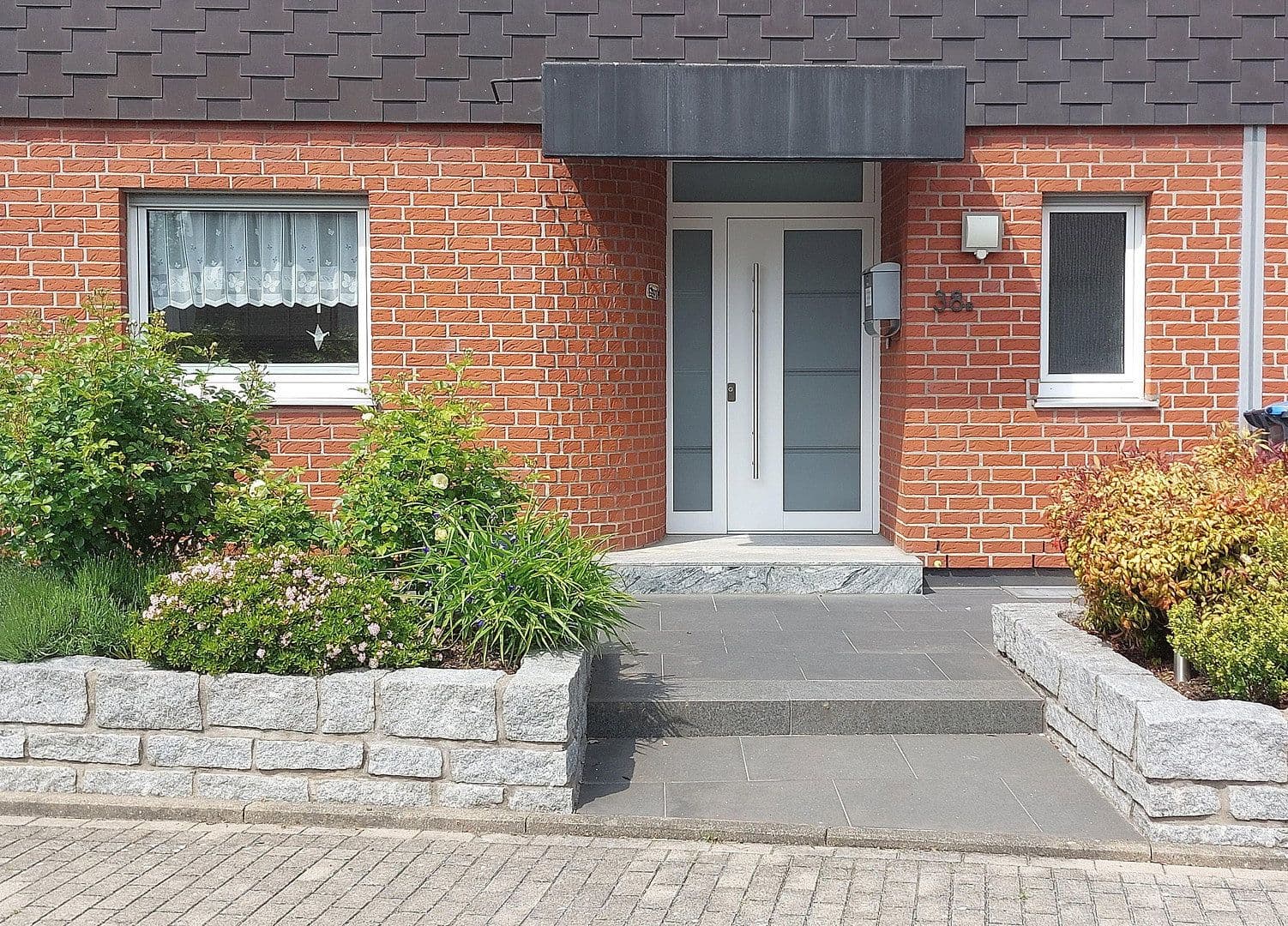 Prodej domu 144 m², pozemek 396 m², Unna, Severní Porýní-Vestfálsko Prodej domu 144 m², pozemek 396 m², Unna, Severní Porýní-Vestfálsko
