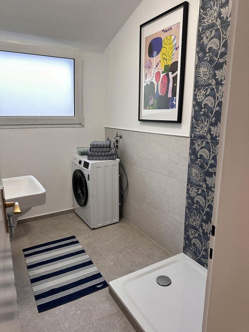 Pronájem bytu 2+1 48 m², Kotzerter Straße 101, Solingen, Severní Porýní-Vestfálsko Pronájem bytu 2+1 48 m², Kotzerter Straße 101, Solingen, Severní Porýní-Vestfálsko
