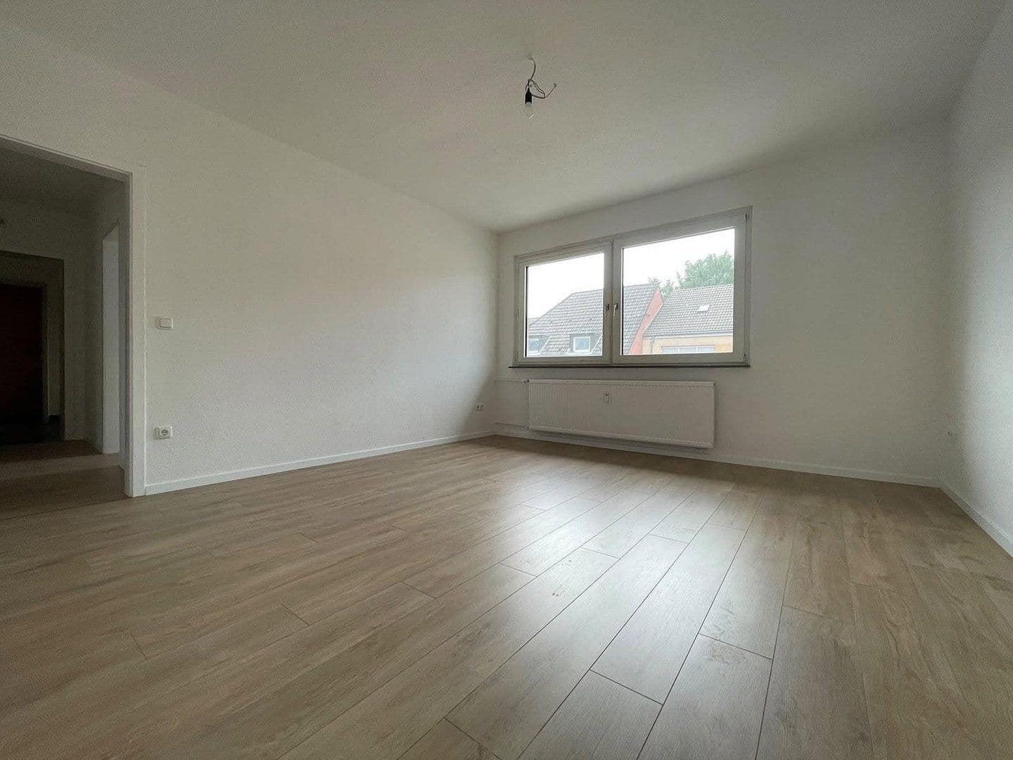 Pronájem bytu 3+1 62 m², Vestische Str. 101, Oberhausen, Severní Porýní-Vestfálsko Pronájem bytu 3+1 62 m², Vestische Str. 101, Oberhausen, Severní Porýní-Vestfálsko