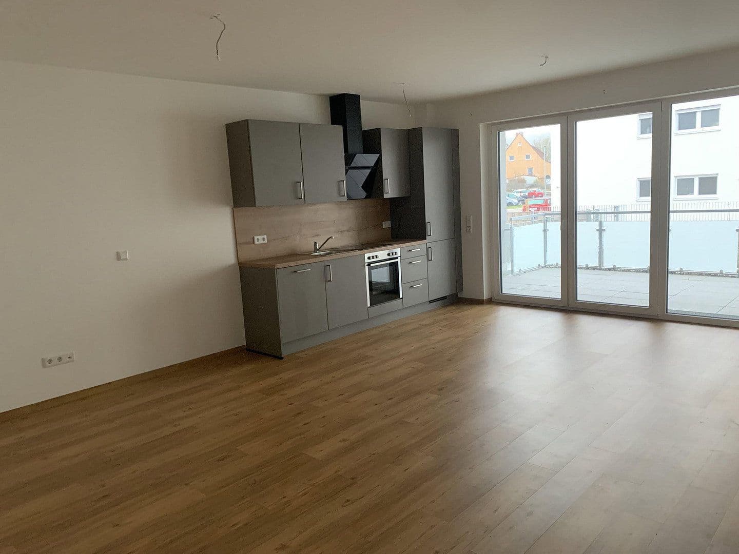 Pronájem bytu 2+kk 58 m², Lauchheim, Bádensko-Württembersko Pronájem bytu 2+kk 58 m², Lauchheim, Bádensko-Württembersko