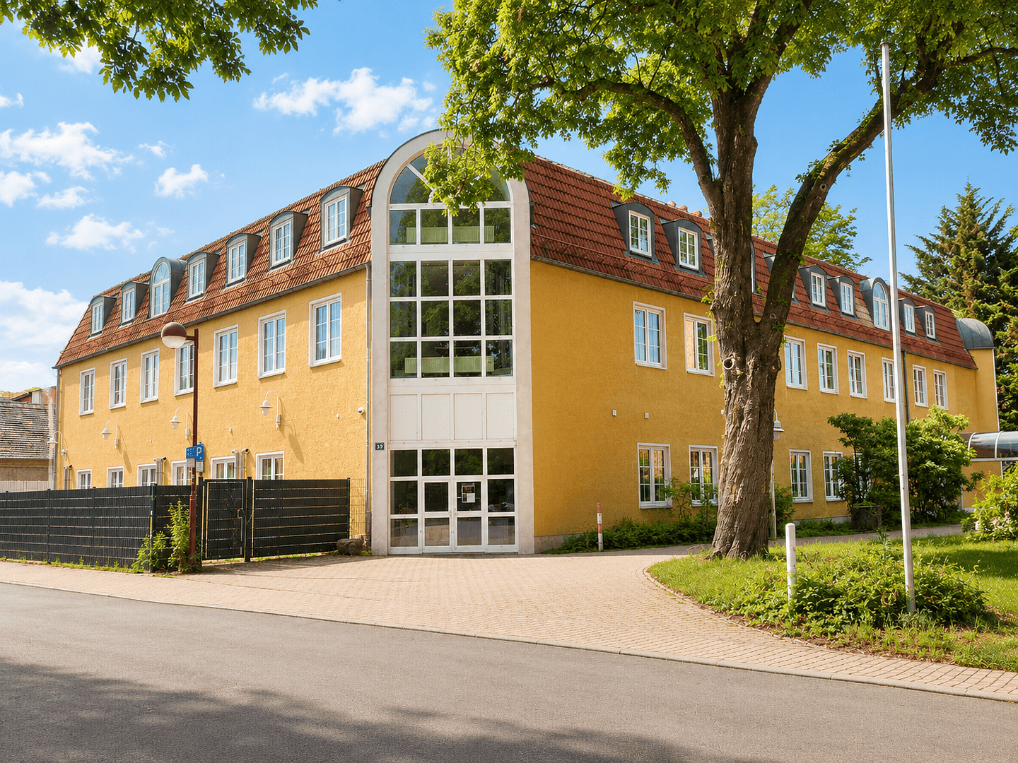 Pronájem bytu 4+1 100 m², Krakauer Straße 49, Markranstädt, Sasko Pronájem bytu 4+1 100 m², Krakauer Straße 49, Markranstädt, Sasko